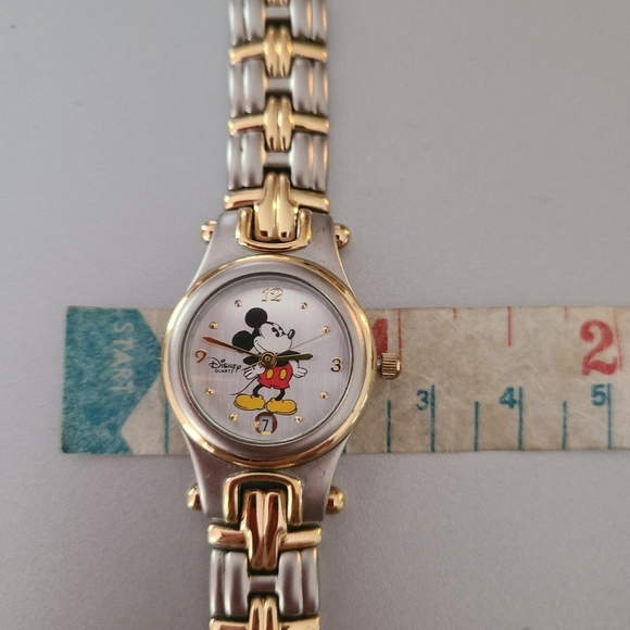 Disney wrist Watch classic Mickey Mouse - Picture 8 of 8